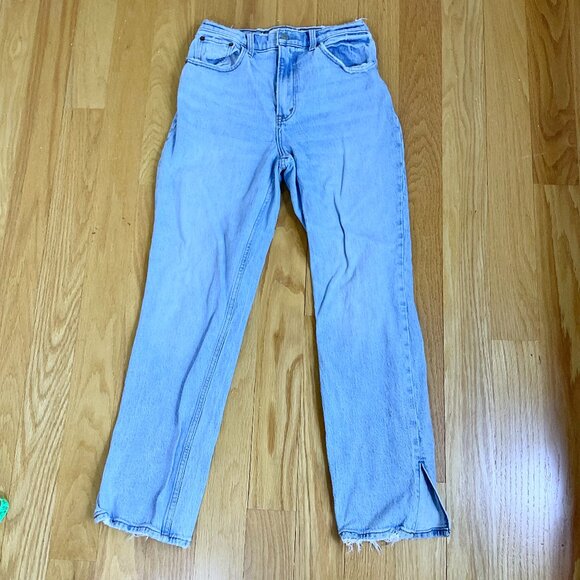 Abercrombie & Fitch Jeans 90s Straight Ultra High Rise Curvy Love Light (28S) - Picture 1 of 9